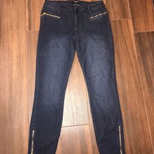 Bebe jeans with gold accent zippers